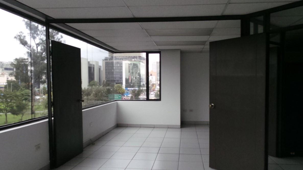 En Venta, Oficinas 21 Y 22 Unificadas, Edificio Alfil, Iñaquito, Quito