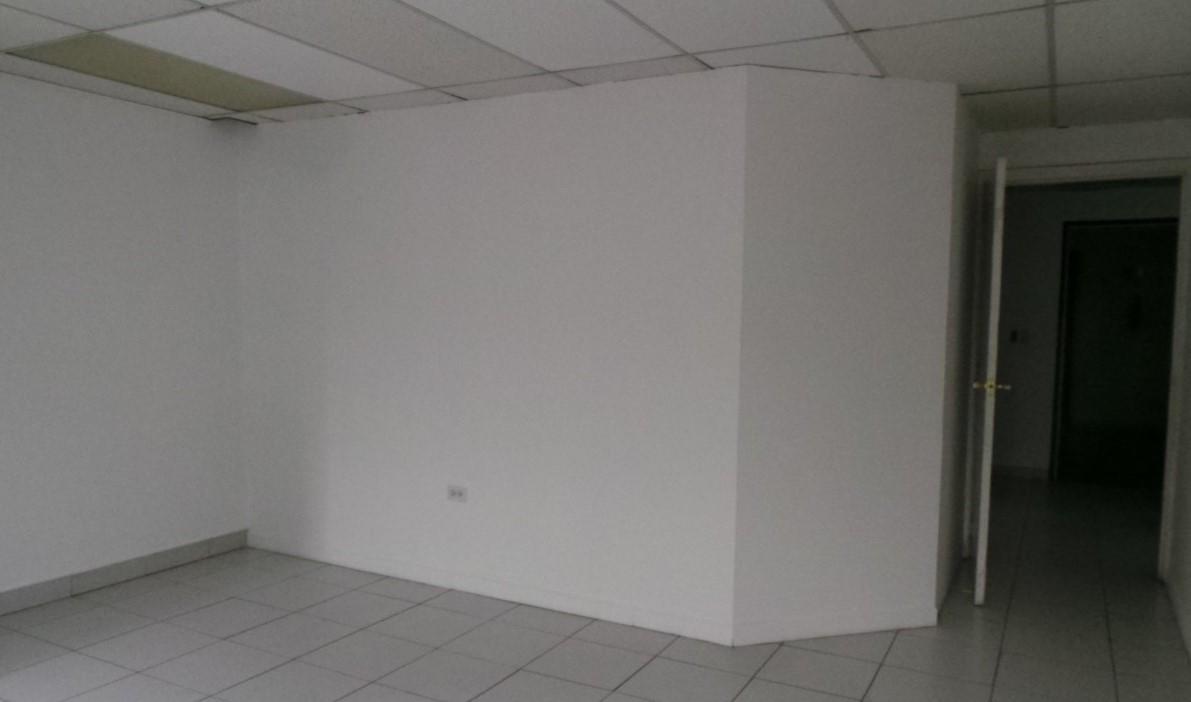 En Venta, Oficinas 21 Y 22 Unificadas, Edificio Alfil, Iñaquito, Quito