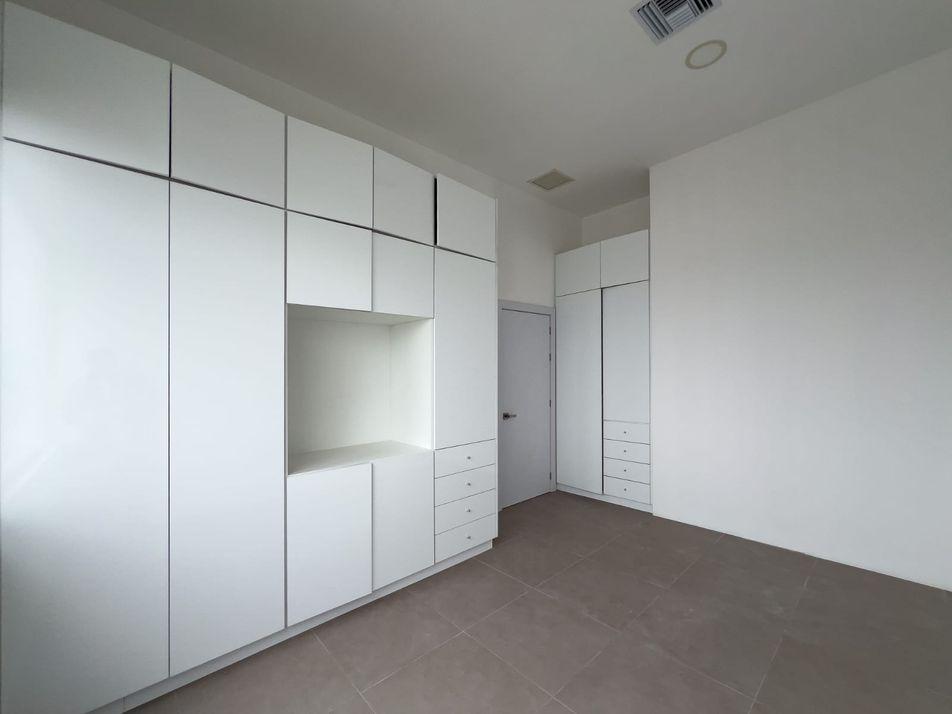 Penthouse de lujo con vista al mar en Bahía de Caráquez de arriendo